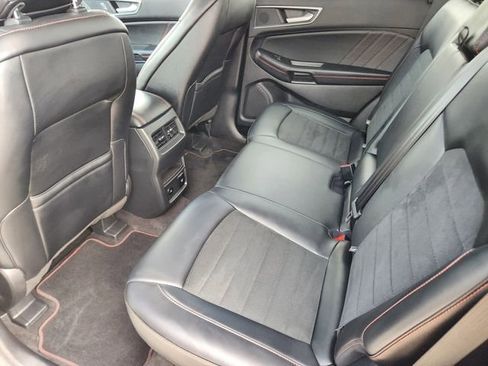 Used 2024 Ford Edge ST-Line image 31