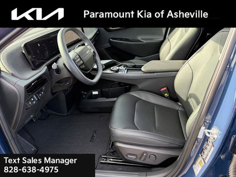 New 2025 Kia EV6 Wind image 18