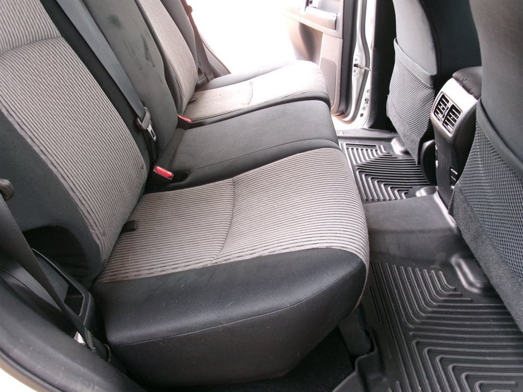 Used 2016 Toyota 4Runner SR5 RWD image 29