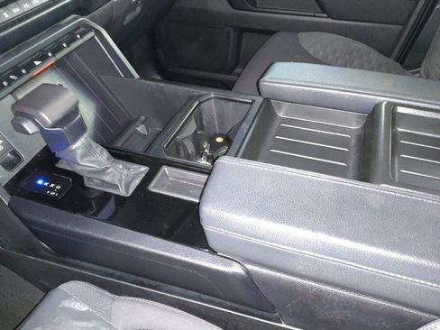 Used 2022 Toyota Tundra SR w/ SR Tow Package image 26