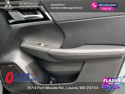 New 2025 Mitsubishi Outlander SE image 10