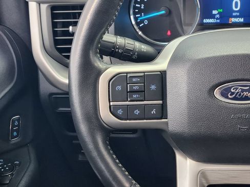Used 2024 Ford Expedition XLT AWD/4WD image 28