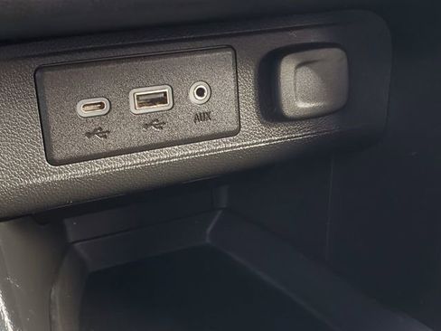 Used 2020 Buick Encore GX Select image 20