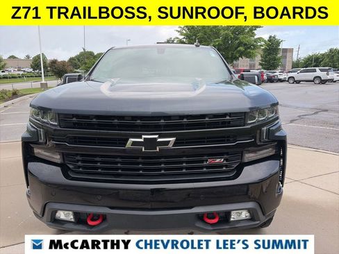 Used 2019 Chevrolet Silverado 1500 LT Trail Boss AWD/4WD image 3