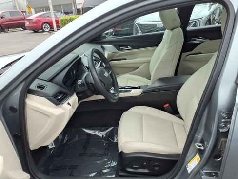 Certified 2023 Cadillac CT4 Luxury w/ Sun And Sound Package AWD/4WD image 18
