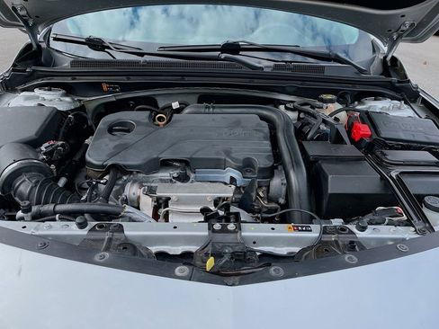 Used 2020 Chevrolet Malibu LT FWD image 27