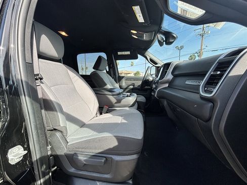 Used 2024 RAM 2500 Big Horn w/ Bed Utility Group image 21