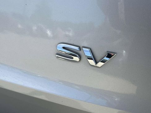 Used 2021 Nissan Rogue SV image 8