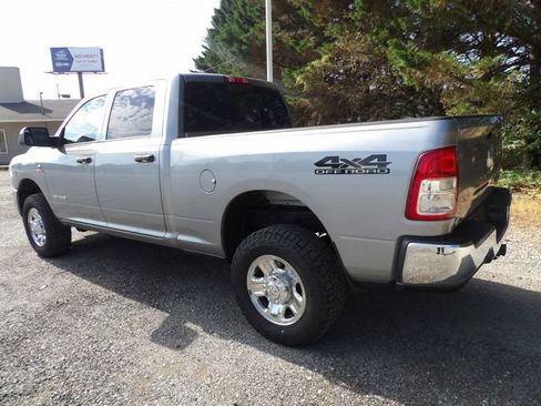 Used 2022 RAM 2500 Tradesman AWD/4WD image 3