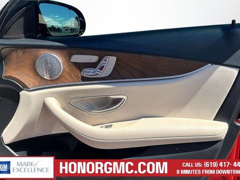 Used 2019 Mercedes-Benz E 300 image 27