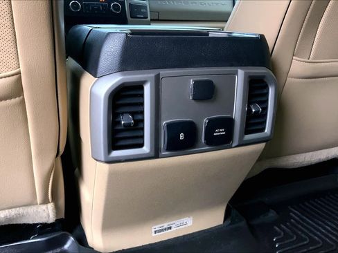 Used 2019 Ford F250 Lariat w/ Lariat Ultimate Package image 34