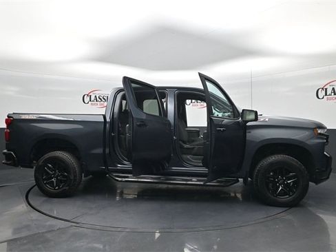 Used 2020 Chevrolet Silverado 1500 LT Trail Boss image 31