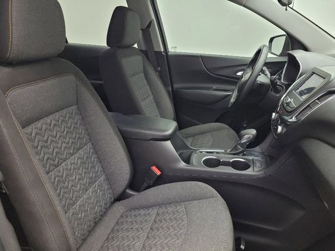 Used 2024 Chevrolet Equinox LT FWD image 21