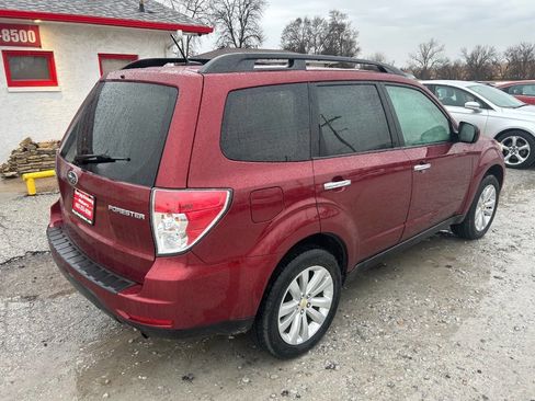 Used 2011 Subaru Forester 2.5X Premium image 3