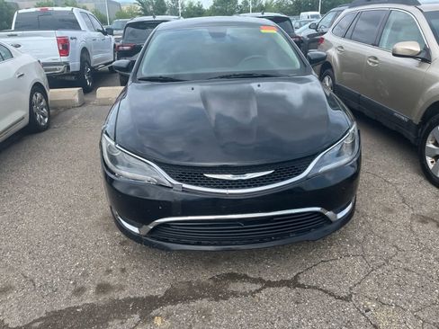 Used 2016 Chrysler 200 Limited FWD image 19