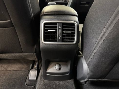 Used 2017 Kia Sportage LX image 16