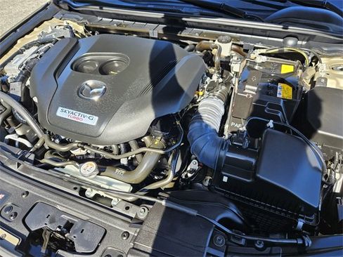 Used 2024 MAZDA MAZDA3 s image 18