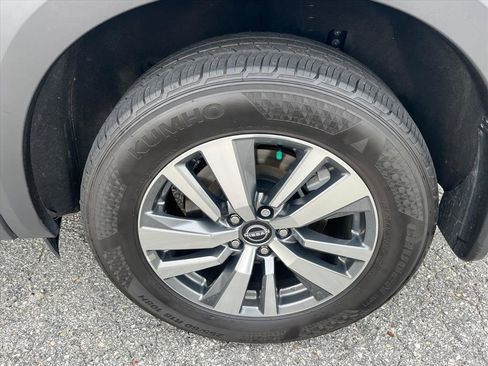 Used 2024 Nissan Pathfinder SL image 21