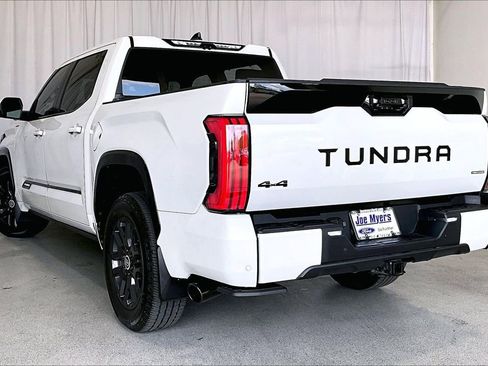 Used 2024 Toyota Tundra Platinum image 5