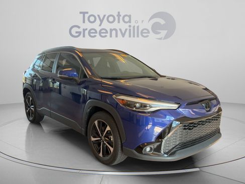 Certified 2023 Toyota Corolla Cross AWD Hybrid w/ Convenience Package image 8
