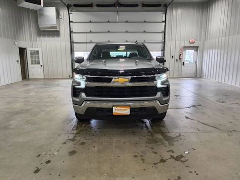 Used 2024 Chevrolet Silverado 1500 LT w/ Protection Package AWD/4WD image 3