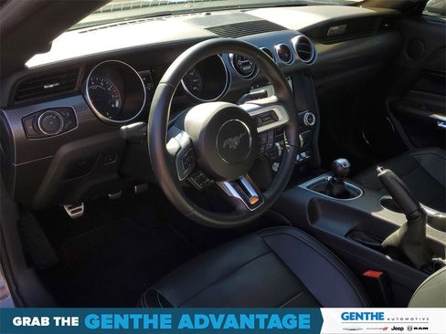 Used 2019 Ford Mustang GT Premium w/ GT Performance Package image 9