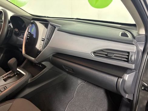 Certified 2025 Subaru Crosstrek 2.0i Premium image 26