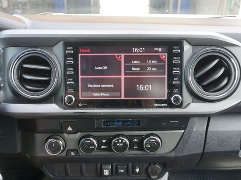 Used 2021 Toyota Tacoma TRD Off-Road w/ Blackout Package (TMS) AWD/4WD image 9