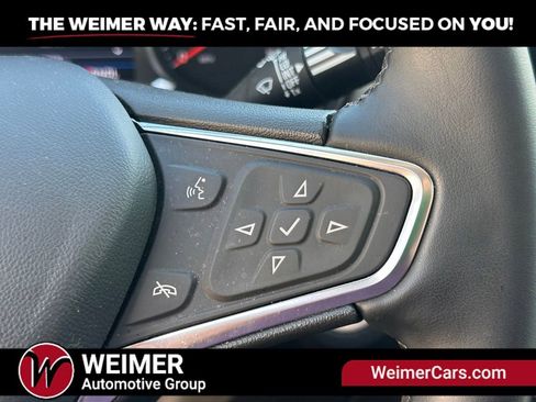 Used 2024 Chevrolet Equinox LT AWD/4WD image 12