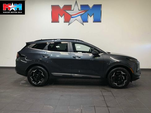 New 2026 Kia Sportage EX image 1