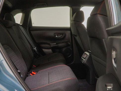 Used 2025 Honda HR-V Sport image 36