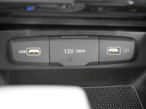 Certified 2023 Hyundai Tucson SE image 28