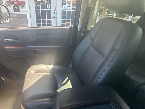 Used 2012 GMC Sierra 1500 Denali AWD/4WD image 17