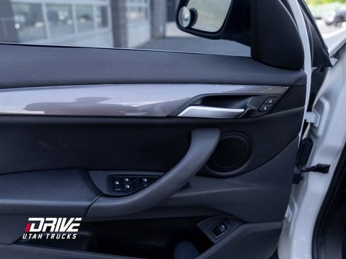 Used 2020 BMW X1 xDrive28i image 32