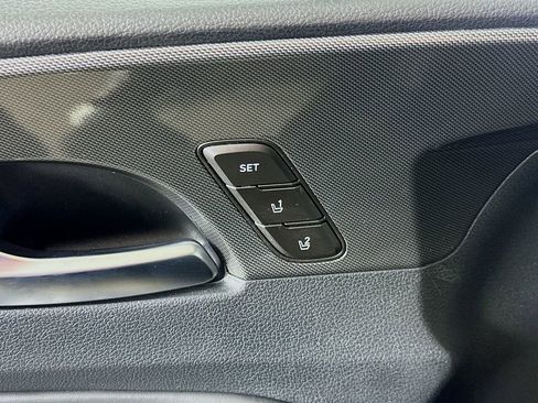 Used 2022 Hyundai Santa Fe Limited image 21