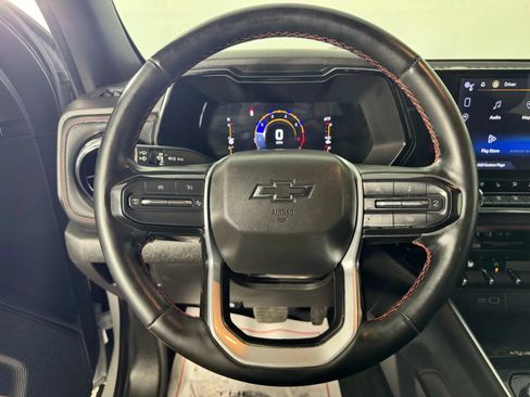 Used 2023 Chevrolet Colorado Z71 w/ Z71 Convenience Package 2 AWD/4WD image 13