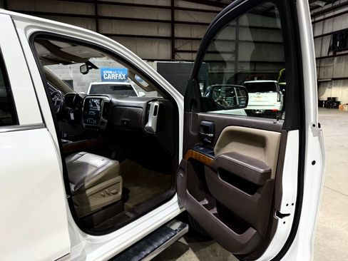 Used 2018 GMC Sierra 1500 SLT w/ SLT Premium Package AWD/4WD image 25