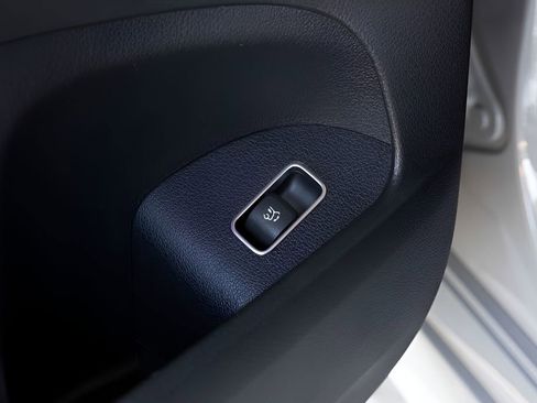 Used 2024 Mercedes-Benz GLE 350 4MATIC image 40