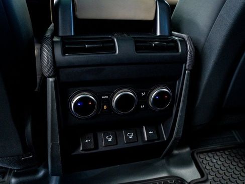 Used 2021 Land Rover Defender 110 X-Dynamic HSE image 58