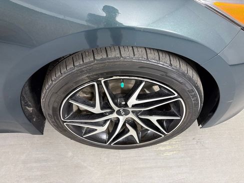 Used 2023 Kia Stinger GT-Line w/ Sun & Sound Package RWD image 14