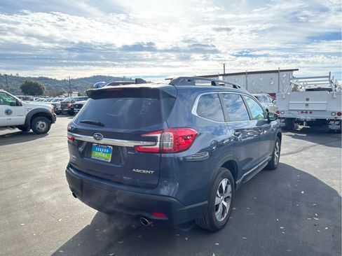Certified 2024 Subaru Ascent Premium w/ Convenience Package image 5
