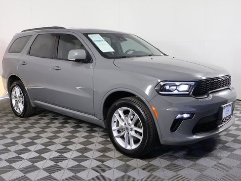 Used 2022 Dodge Durango GT image 3