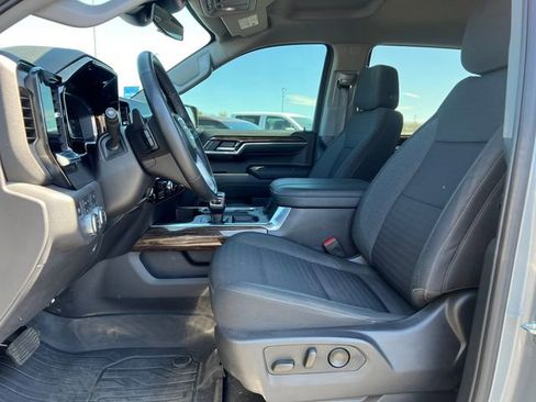 Used 2023 GMC Sierra 1500 Elevation AWD/4WD image 4