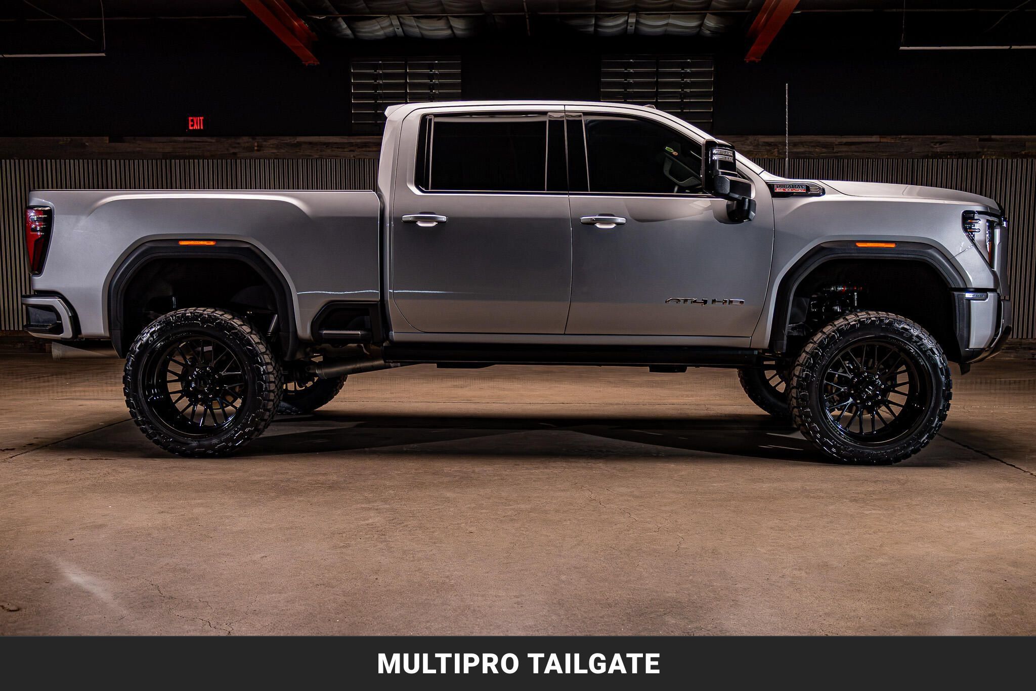 Used 2026 GMC Sierra 3500 AT4 w/ AT4 Premium Plus Package AWD/4WD image 11