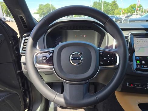 Used 2023 Volvo XC90 T8 Ultimate w/ Lounge Package AWD/4WD image 24