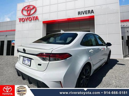 Certified 2023 Toyota Corolla SE w/ Carpet Mat Package (TMS) FWD image 7