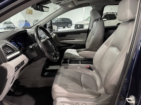 Used 2023 Honda Odyssey EX-L image 27