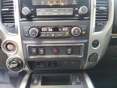 Certified 2024 Nissan Titan SV w/ SV Convenience Package AWD/4WD image 28