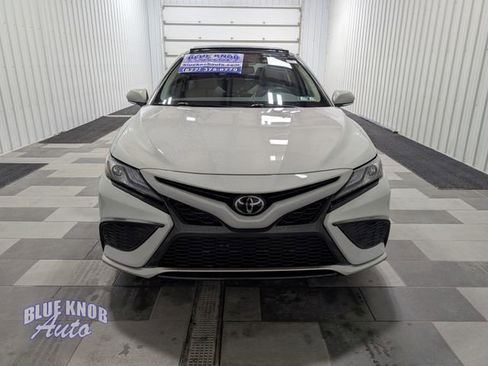Used 2023 Toyota Camry XSE FWD image 6