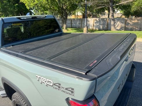 Used 2023 Toyota Tundra Limited w/ TRD Off-Road Package AWD/4WD image 16